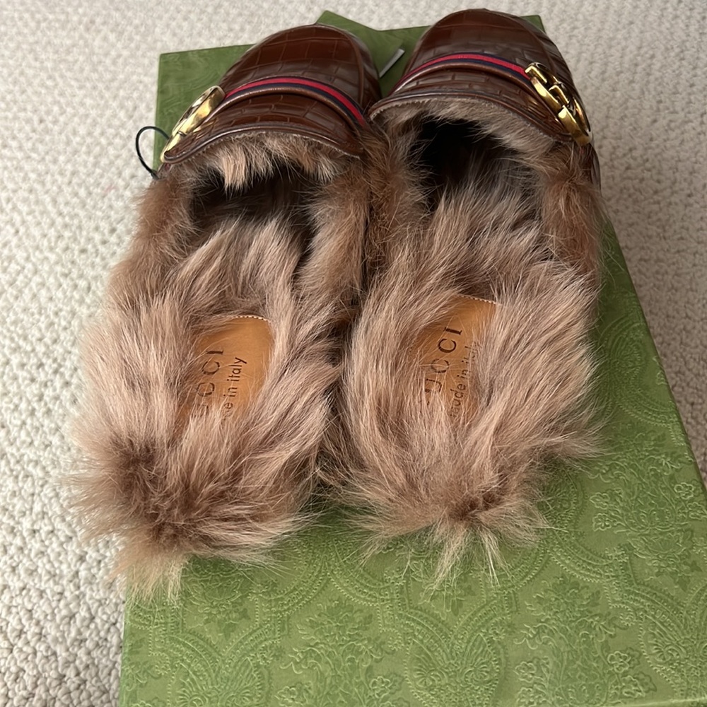 NWT- Gucci crocodile Princetown shearling mules 😍 - Picture 4 of 11